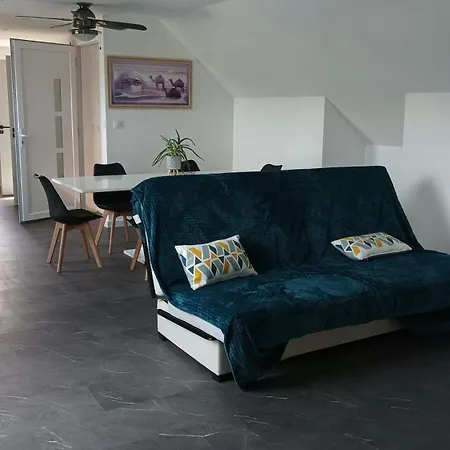 8 Pers Neuf 80m2 Lägenhet